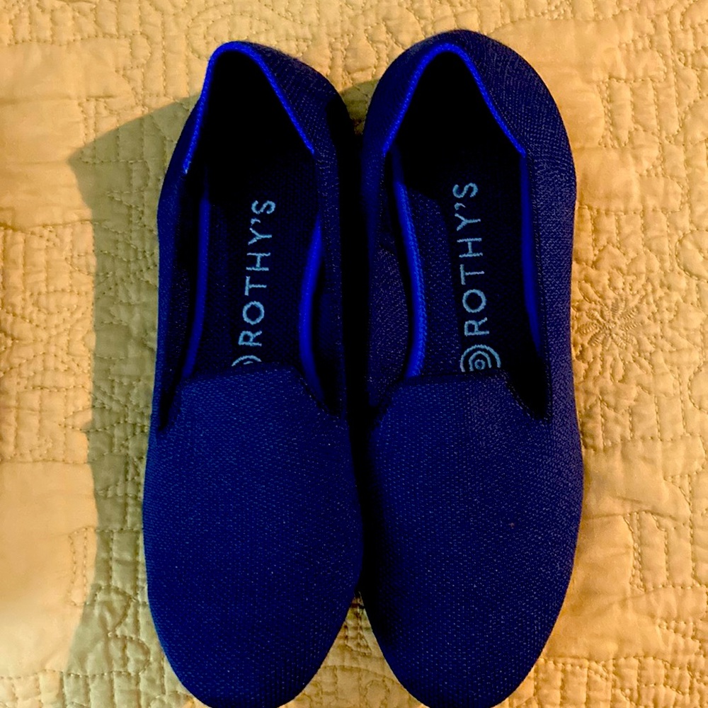 Navy blue Rothy’s size 8.5